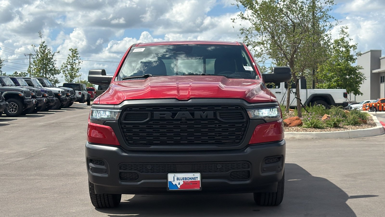 New 2026 Molten Red Pearl-Coat Exterior Paint RAM Tradesman image 2