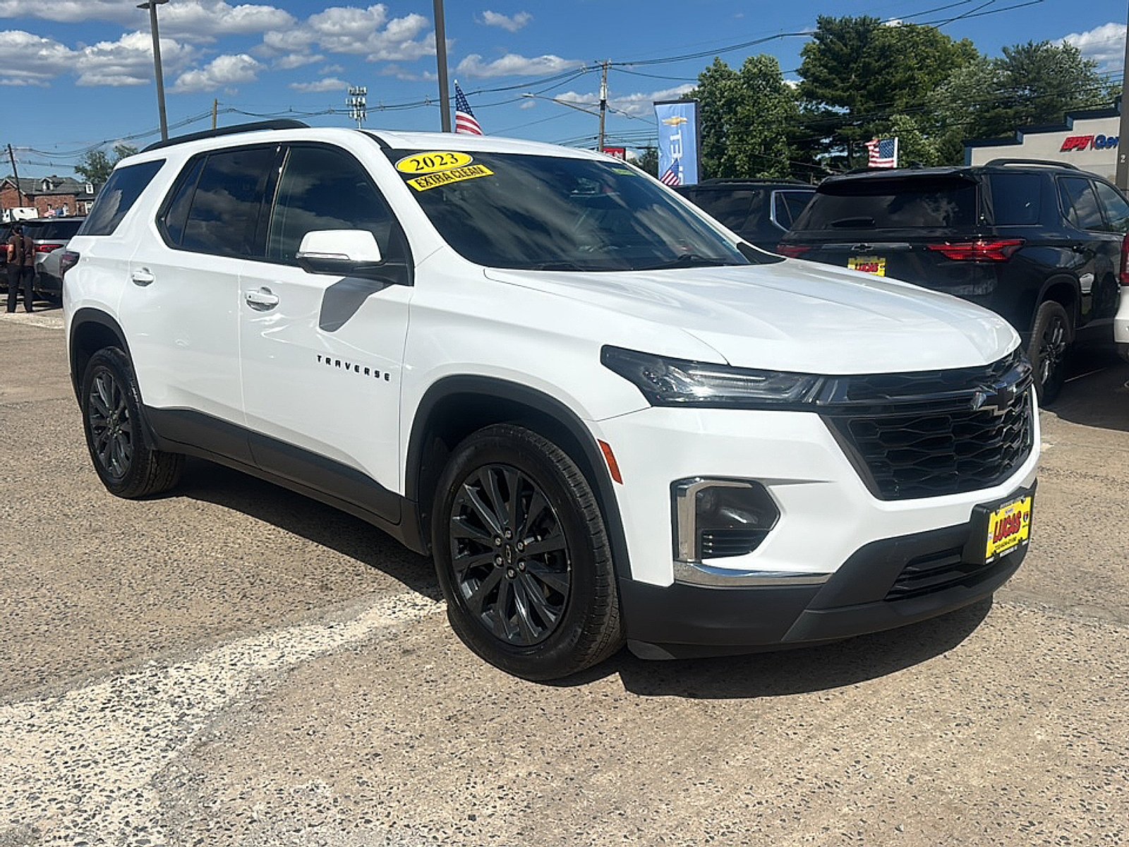 Used 2023 Summit White Chevrolet RS image 4