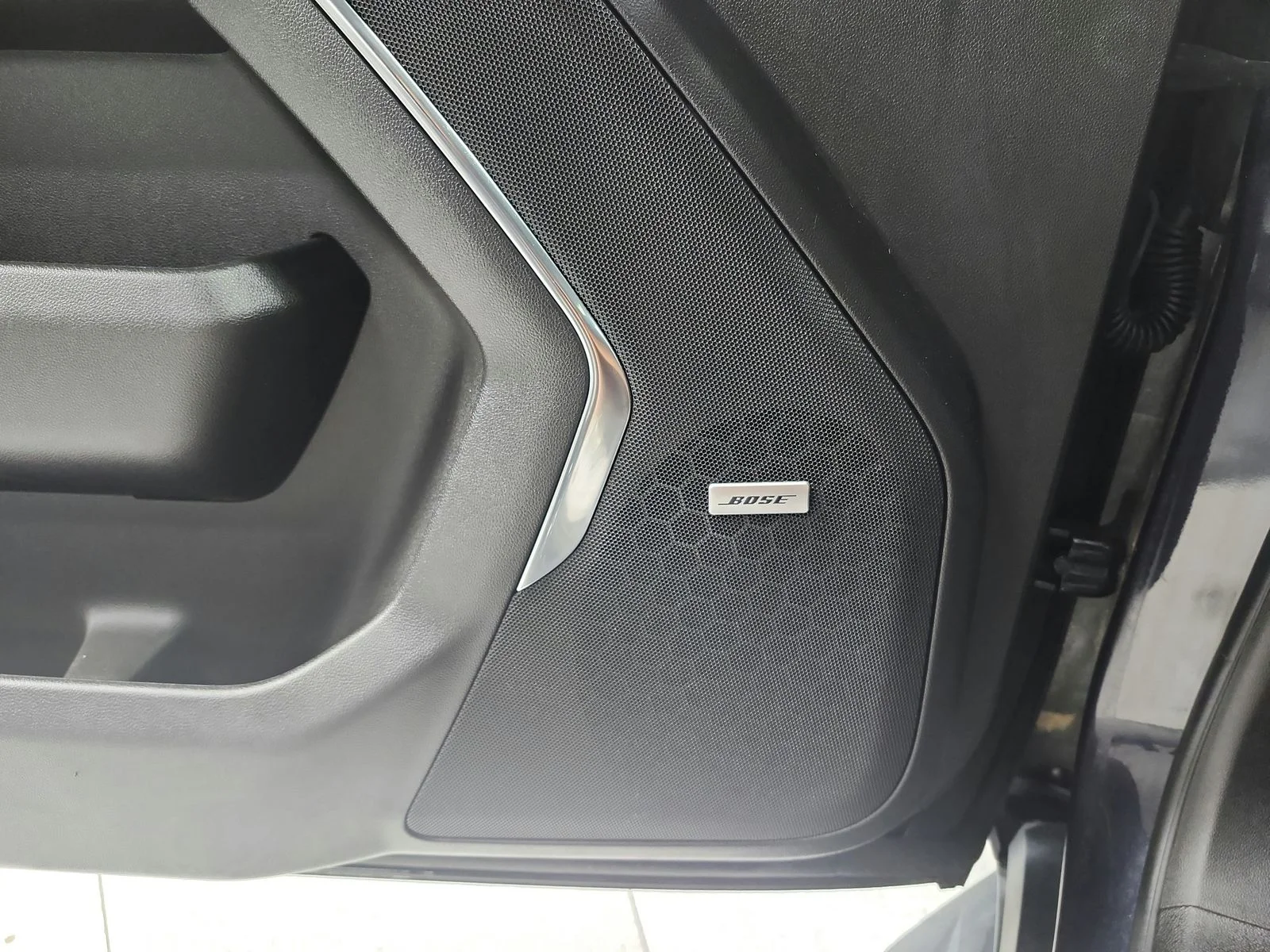 Used 2023 Gray Chevrolet LT image 34