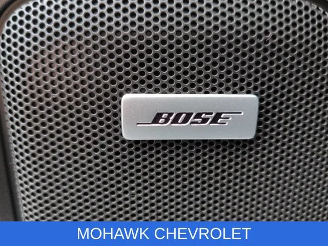 Certified Used 2022 Mosaic Black Metallic Chevrolet High Country image 26