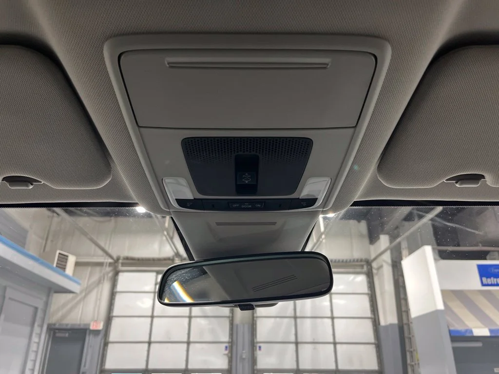 Used 2026 Urban Gray Pearl Honda EX image 25