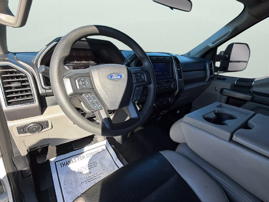 Used 2020 White Ford XLT image 18
