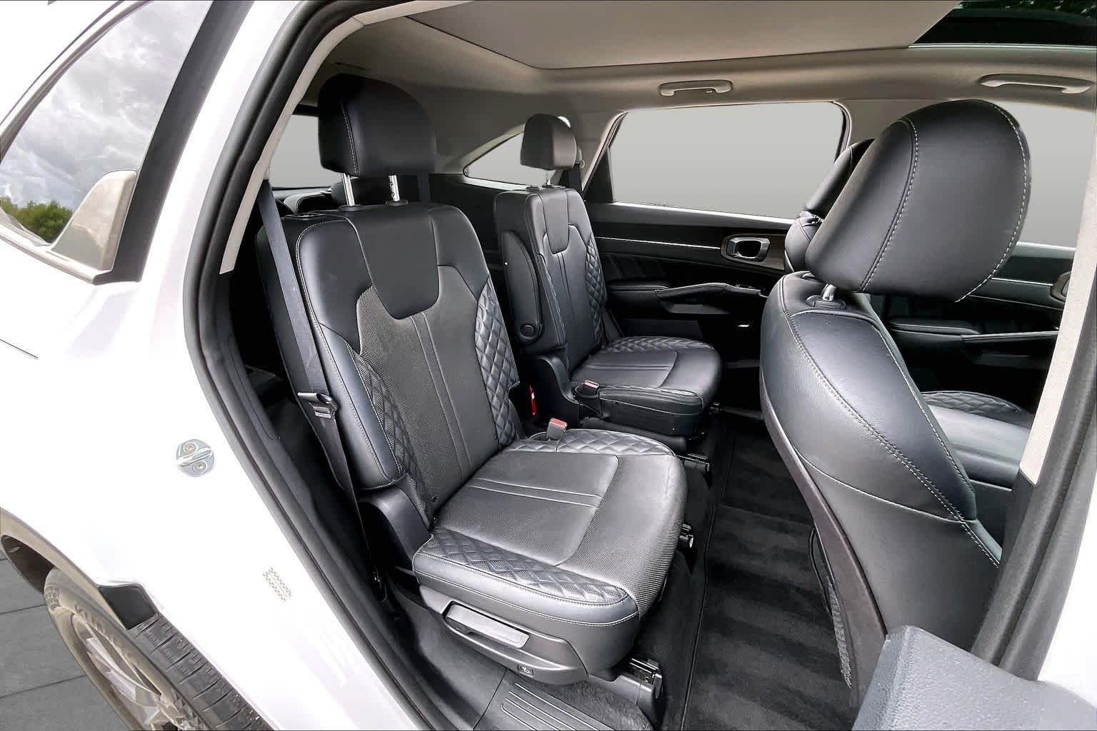 Used 2022 Glacial White Pearl Kia X-Line SX Prestige image 21