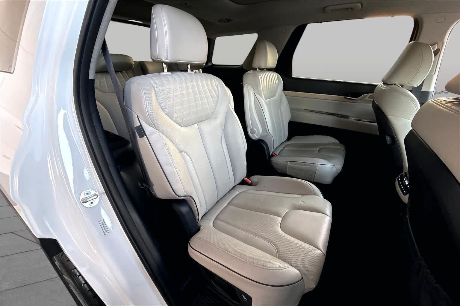 Used 2024 Hyper White Hyundai Limited image 20