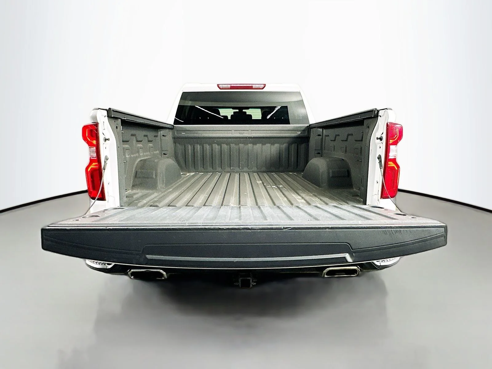 Used 2019 Summit White Chevrolet LT Trail Boss image 27