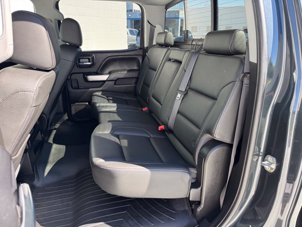Used 2018 Gray Chevrolet LT image 24