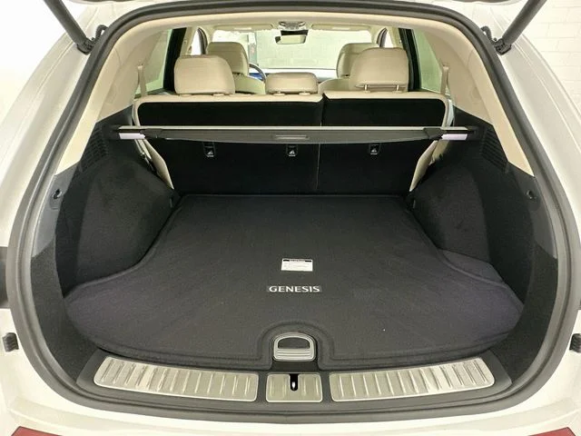 New 2027 Genesis GV70 2.5T Advanced
