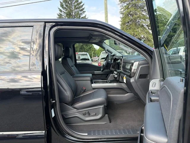 New 2026 Agate Black Metallic Ford F-250® Lariat® image 102