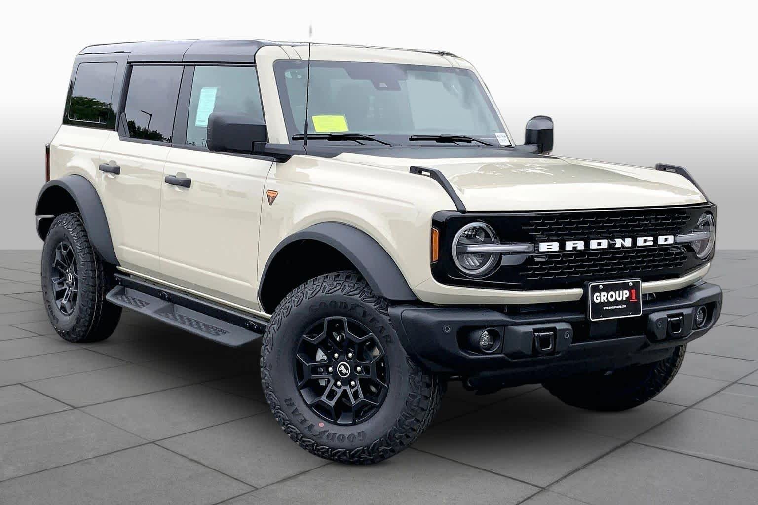 New 2026 Desert Sand Ford Badlands image 19