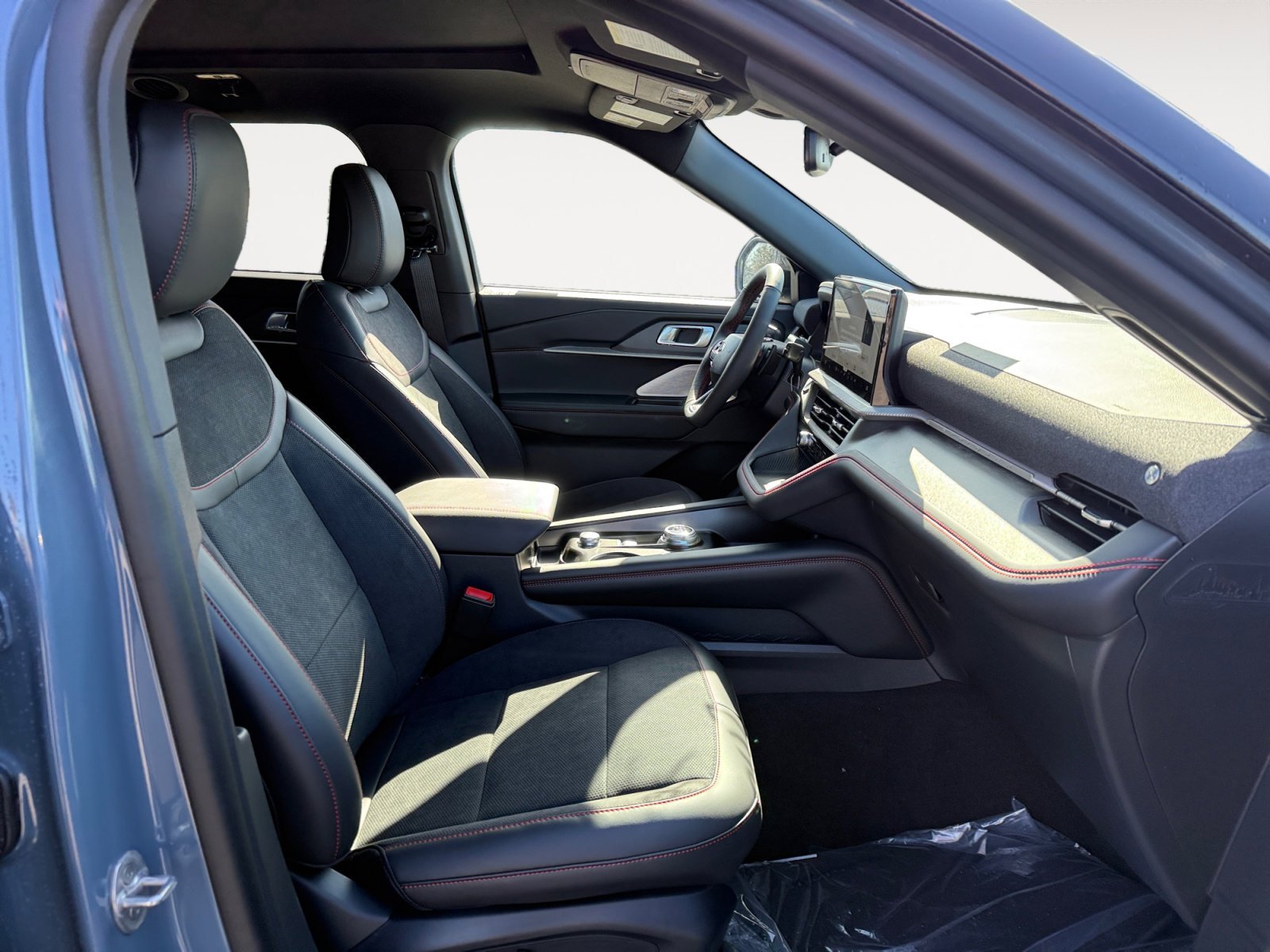 New 2026 Vapor Blue Metallic Ford ST image 19