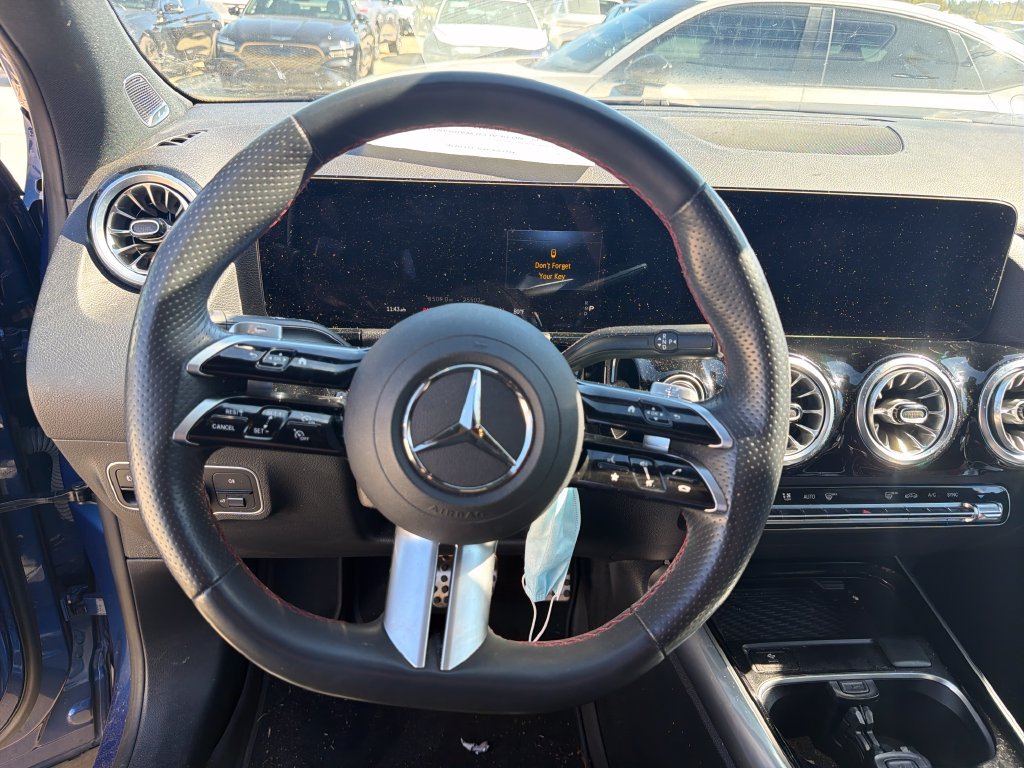 Used 2024 Blue Mercedes-Benz GLA 250 image 13
