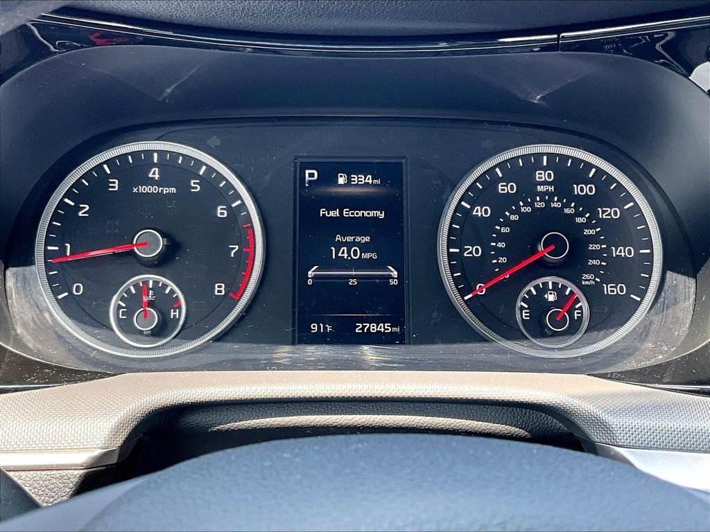Used 2024 Silver Kia LXS image 25