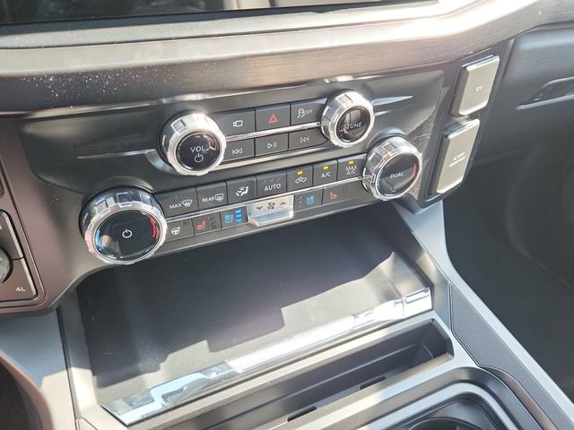 New 2026 Carbonized Gray Metallic Ford F-250® Lariat® image 20