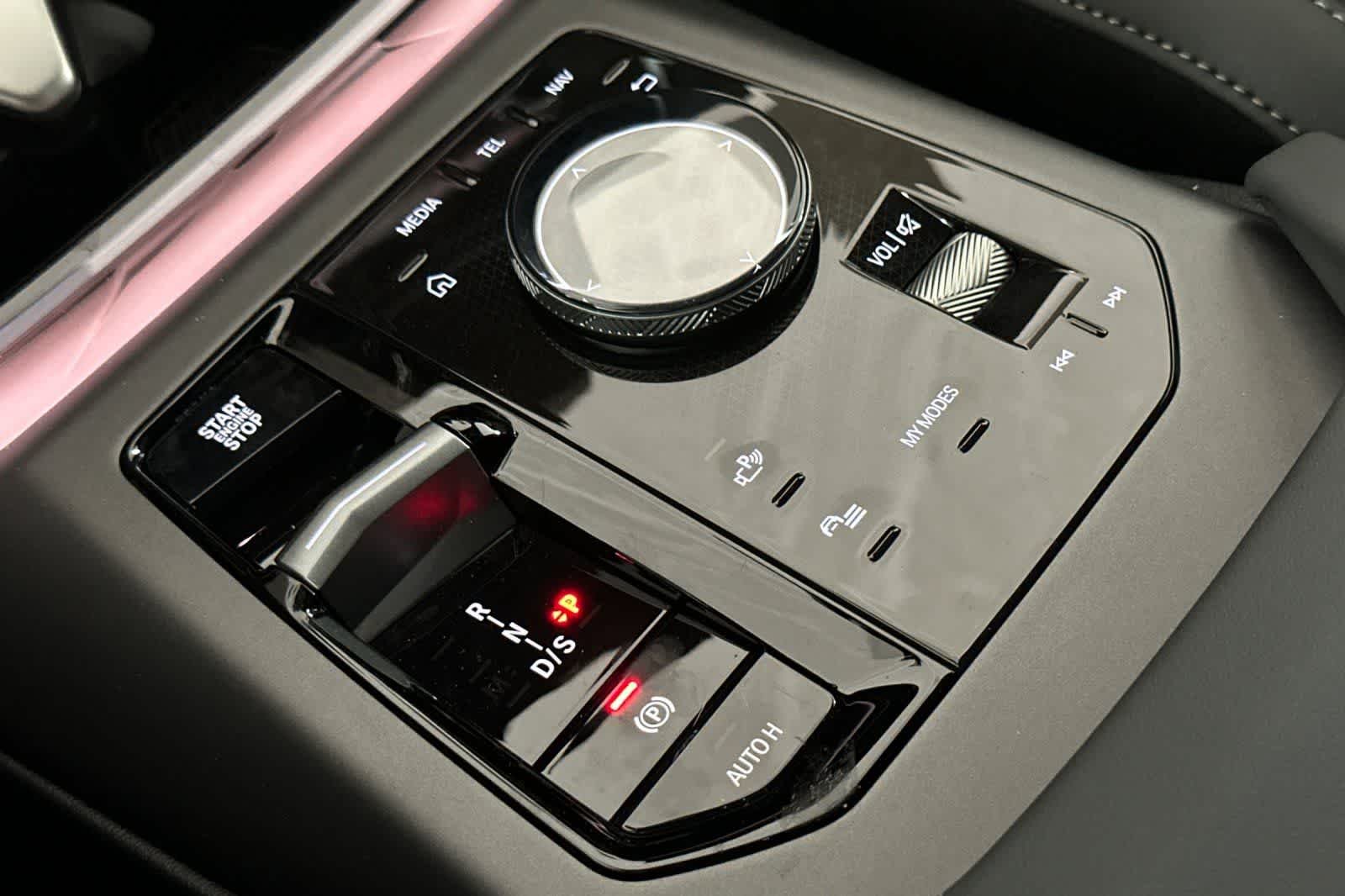 Used 2026 Skyscraper Grey Metallic BMW 30 xDrive image 22