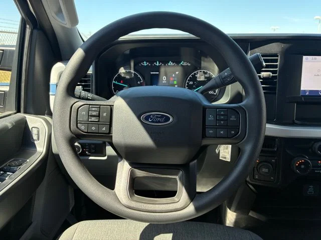 New 2026 Oxford White Ford XL image 13