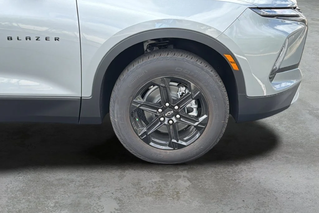 New 2026 Sterling Gray Metallic Chevrolet 2LT image 9