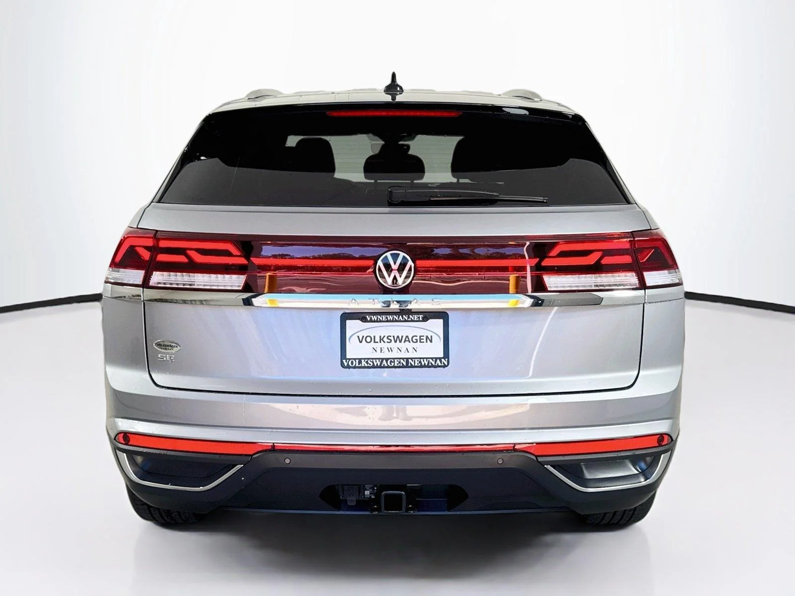 New 2026 Silver Mist Metallic Volkswagen 2.0T SE w/Technology image 5