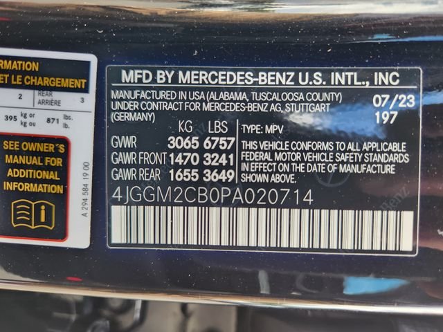 Certified Used 2023  Mercedes-Benz 500 SUV image 30