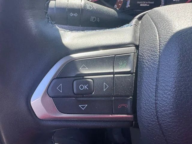 Used 2022 Black Jeep Latitude image 20