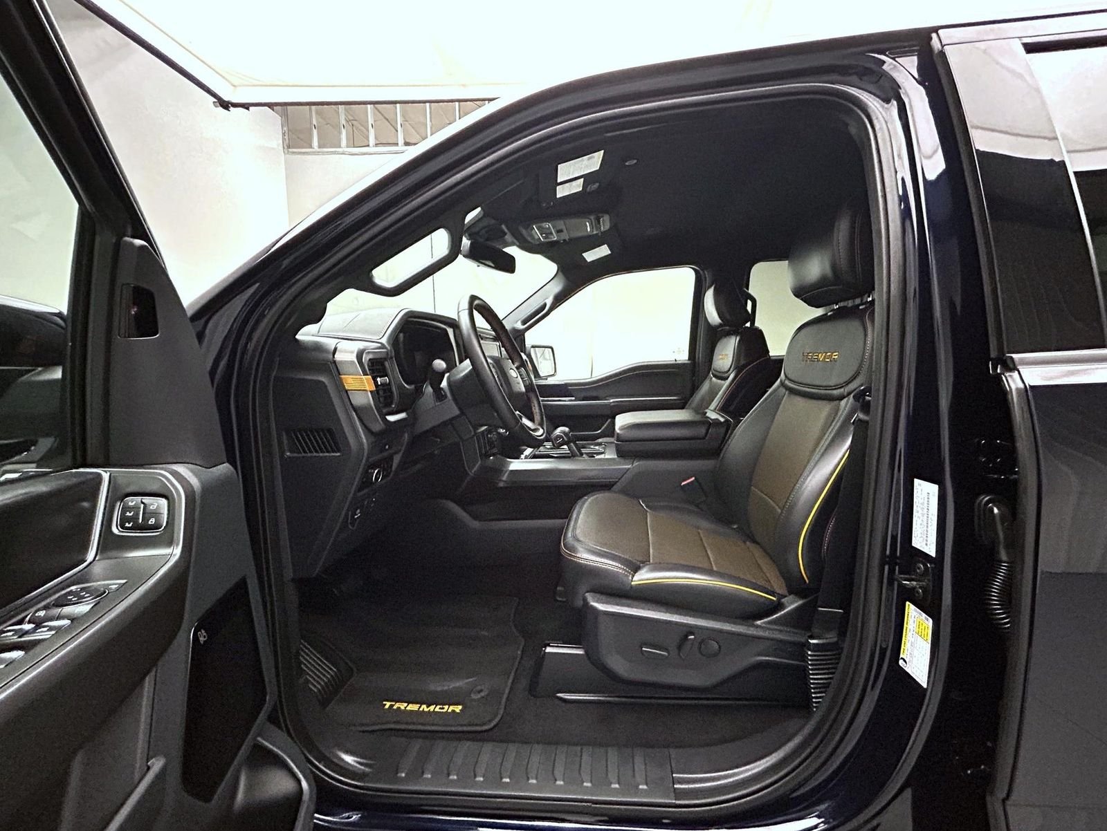 Used 2025 Blue Ford Tremor image 10