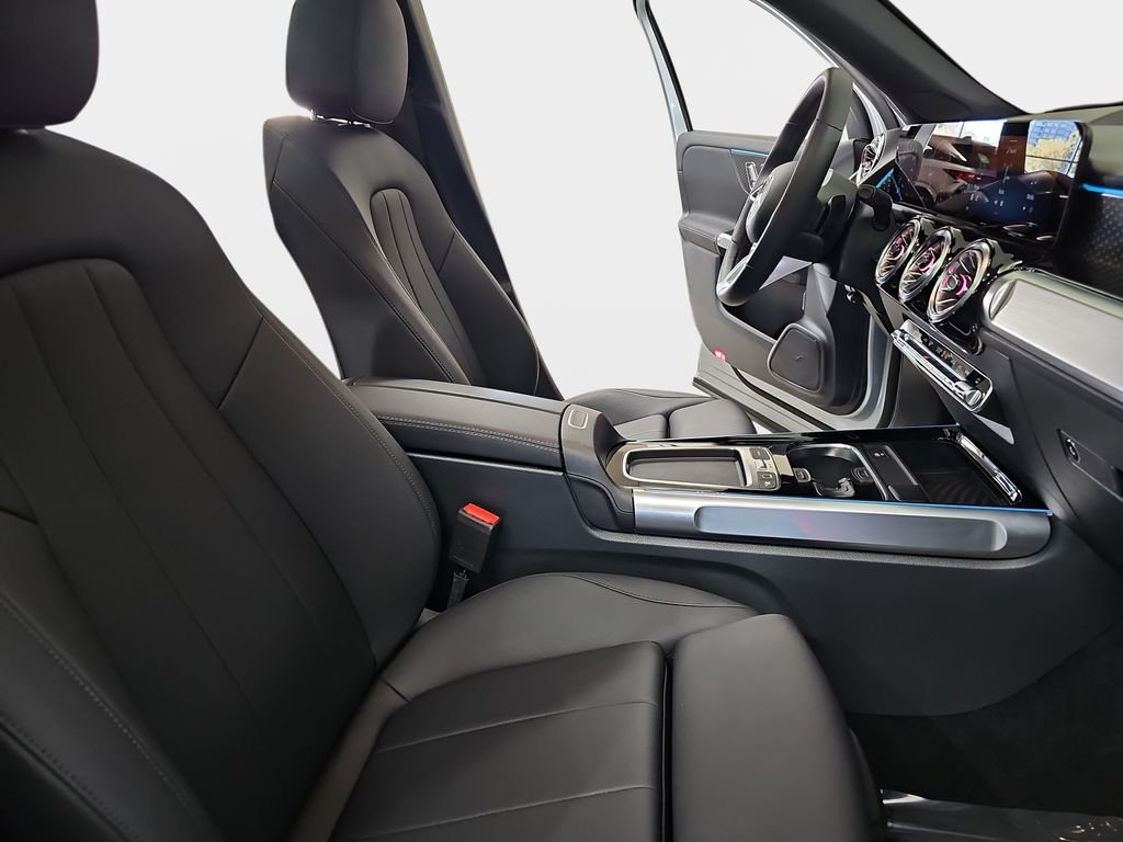 2026 Mercedes-Benz GLB GLB 250 - Photo 12