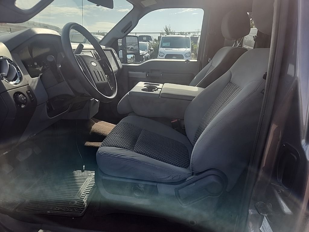 Used 2014 Gray Ford XLT image 18