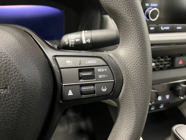2025 Honda Accord SE - Photo 18