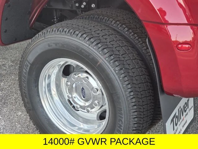 New 2026 Ruby Red Metallic Tinted Clearcoat Ford F-350® XLT image 7