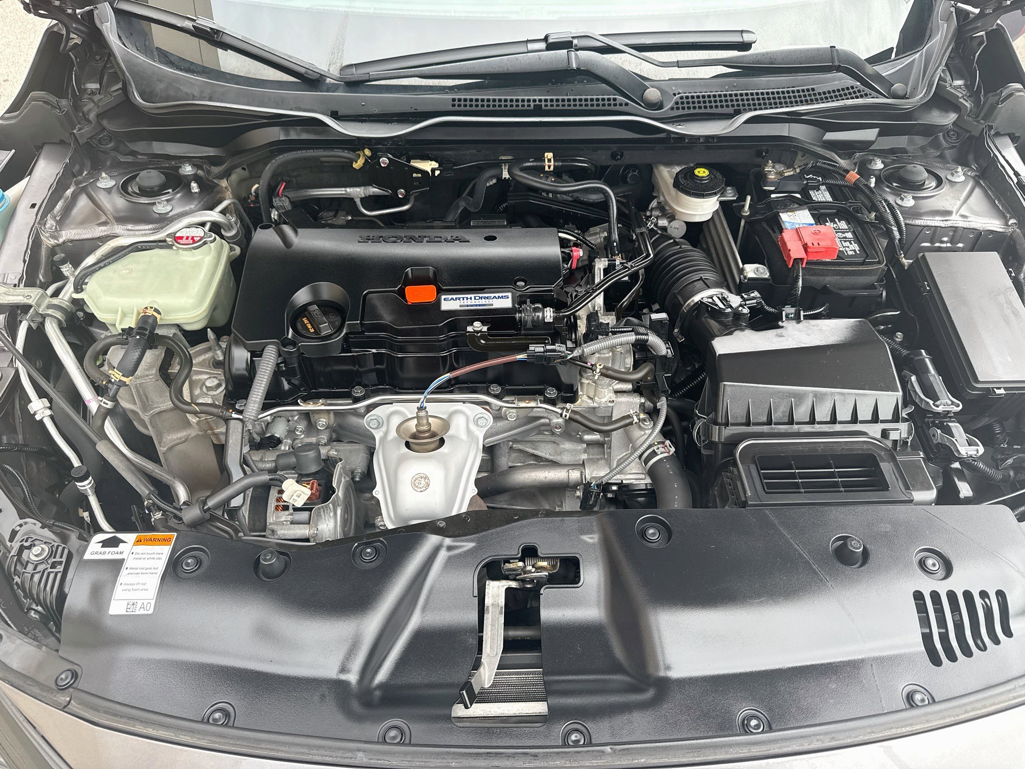 Used 2019 Modern Steel Metallic Honda LX image 35