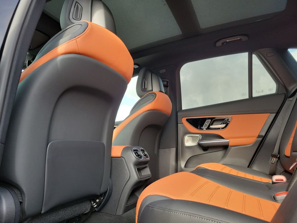 New 2026 Black Mercedes-Benz GLC 300 image 11