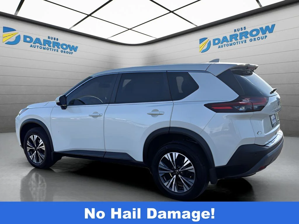 Used 2023 White Nissan SV image 3