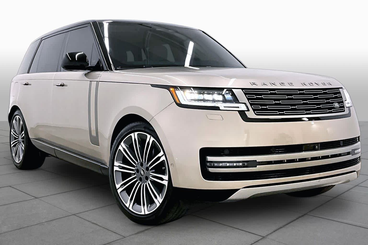 Pre-Owned 2024 Land Rover Range Rover SE