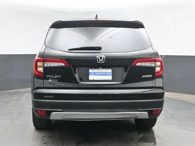 Used 2022 Crystal Black Pearl Honda EX-L image 9