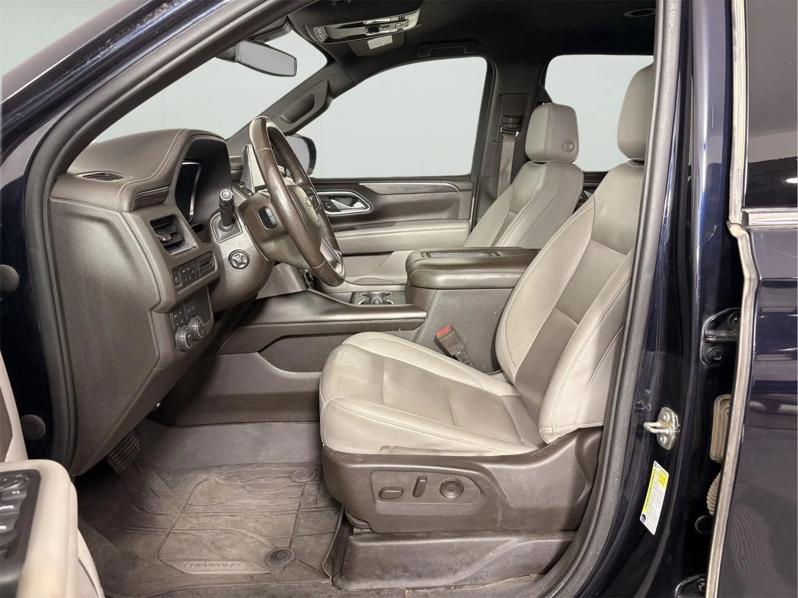 Used 2022 Midnight Blue Metallic Chevrolet LT image 12