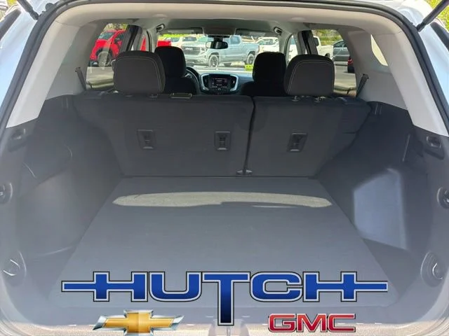 Used 2024 Summit White GMC SLE image 18