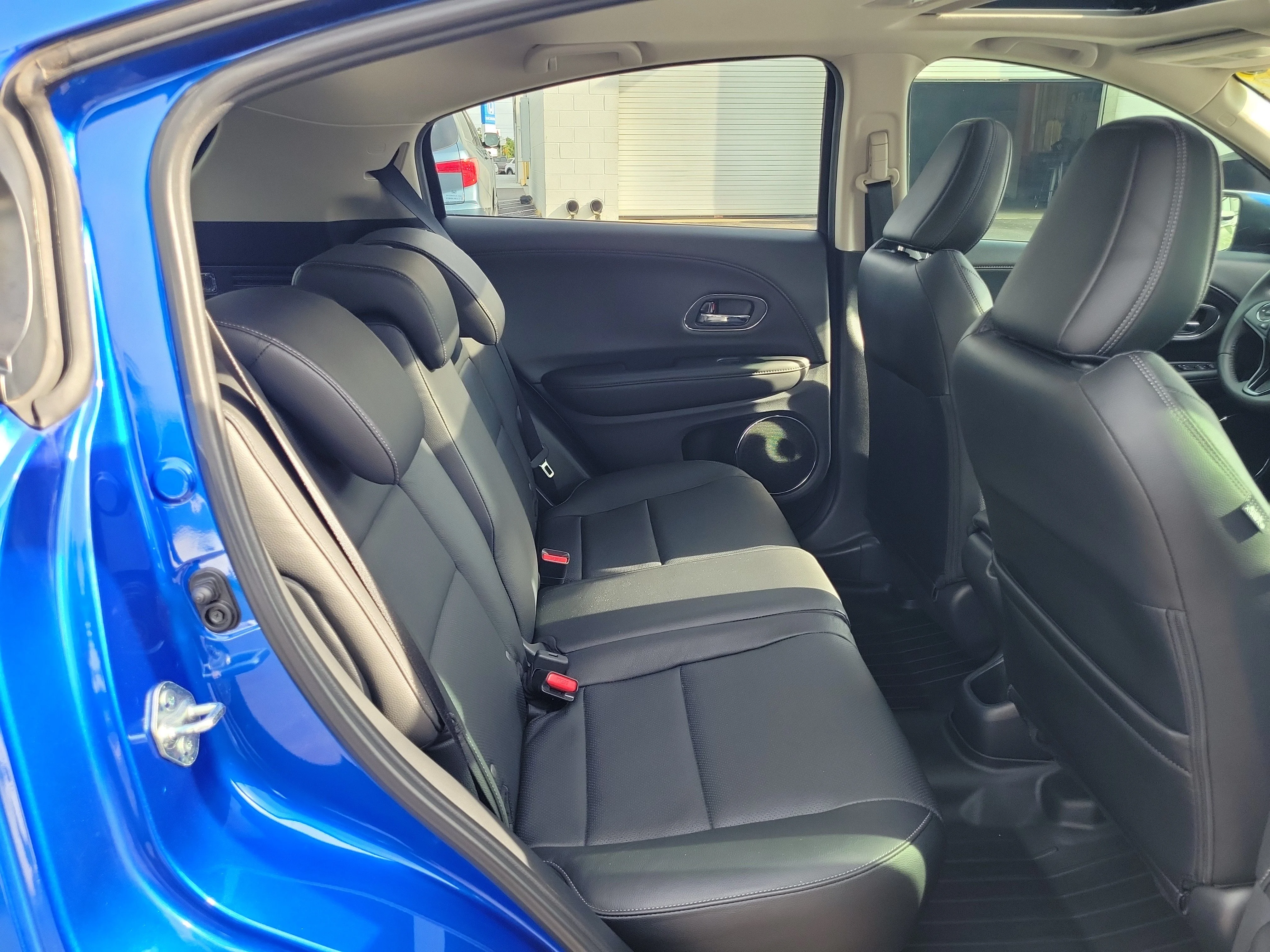 Certified Used 2021 Aegean Blue Metallic Honda EX-L image 10