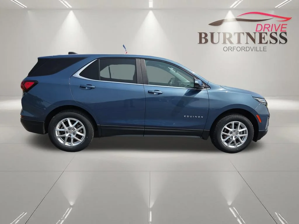 2024 Chevrolet Equinox LT - Photo 9