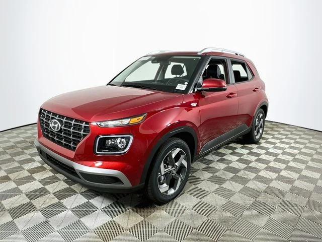 Certified Pre-Owned 2025 Hyundai Venue Limited