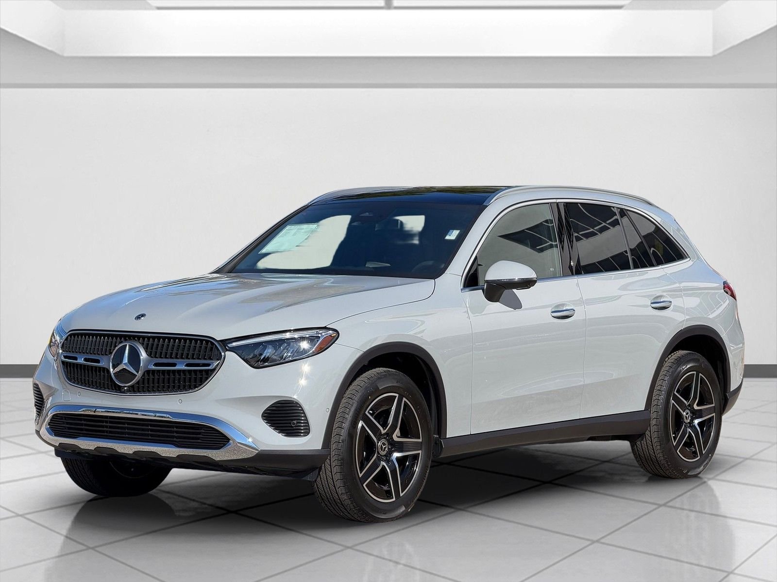 New 2026 MANUFAKTUR Alpine Grey Mercedes-Benz GLC 300 image 6