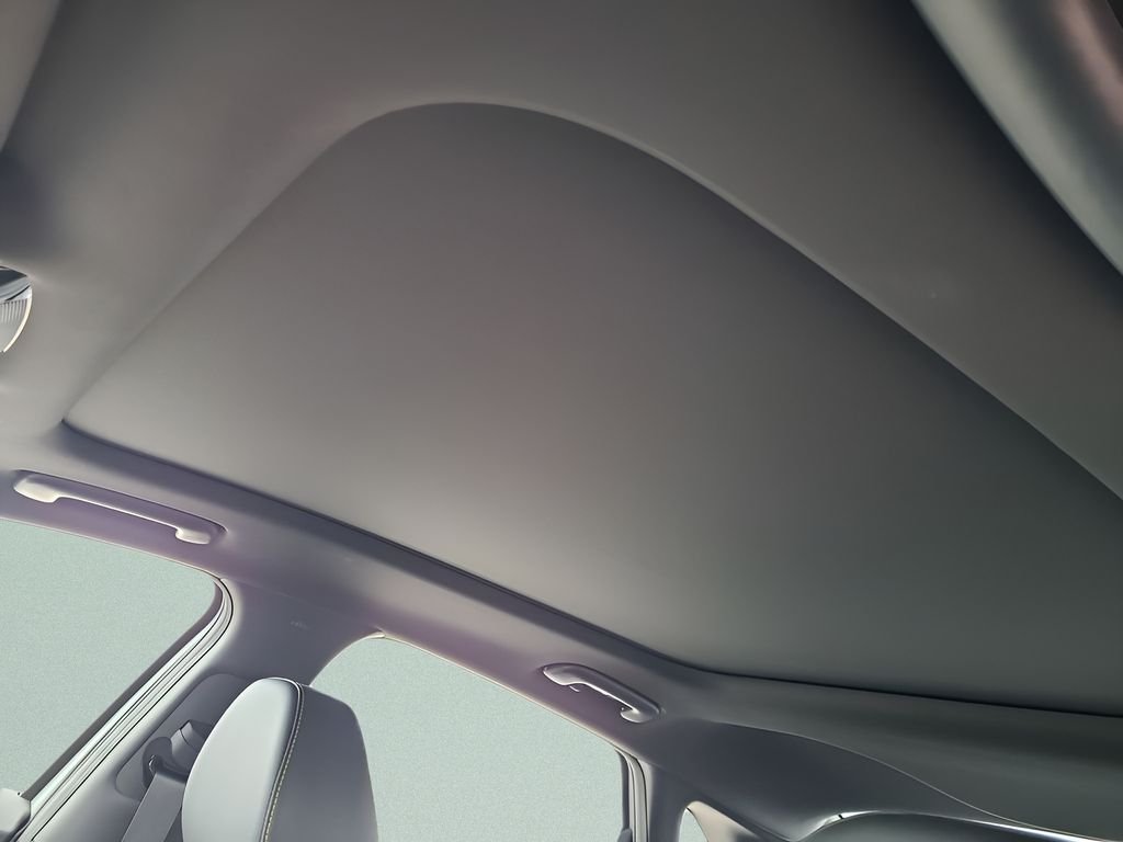 2026 Kia K5 GT - Photo 21