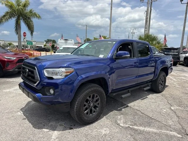 Used 2023 Blue Toyota SR5 image 14