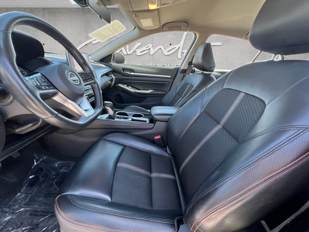 Used 2024 Gray Nissan 2.5 SR image 19