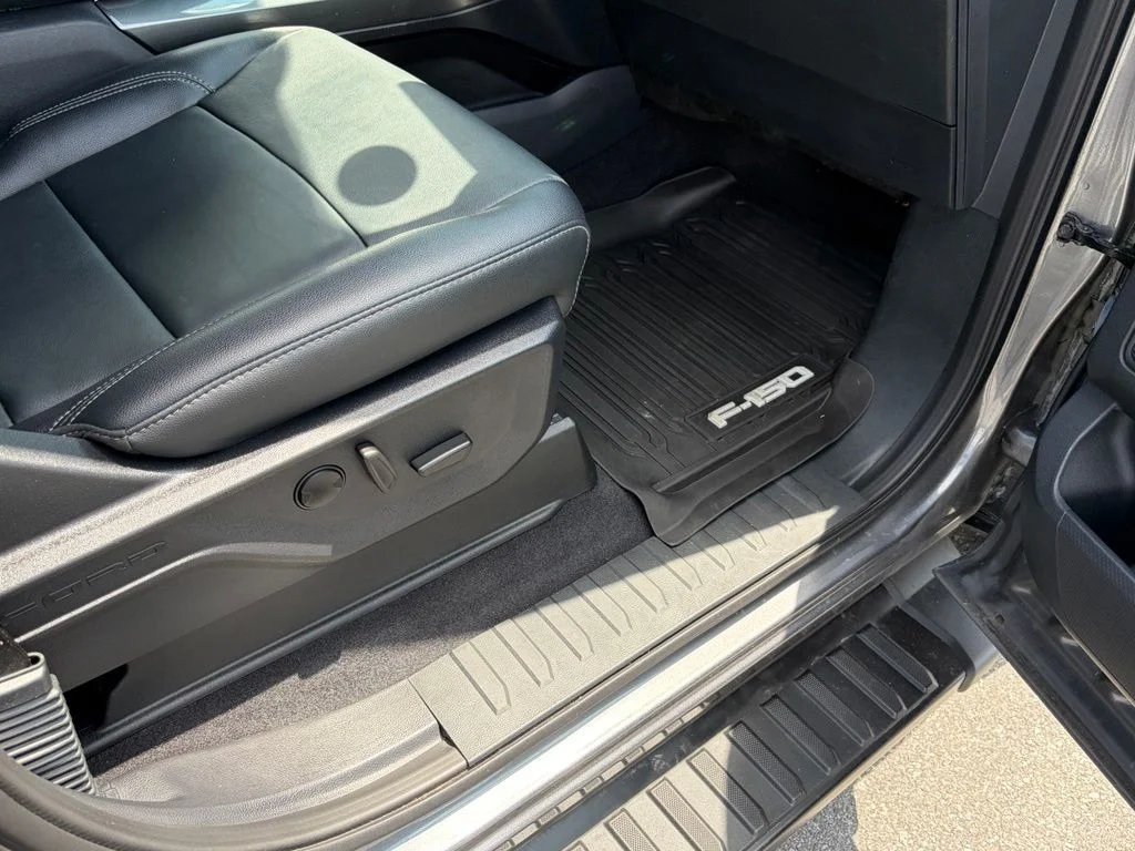 Certified Used 2023 Gray Metallic Ford XLT image 21