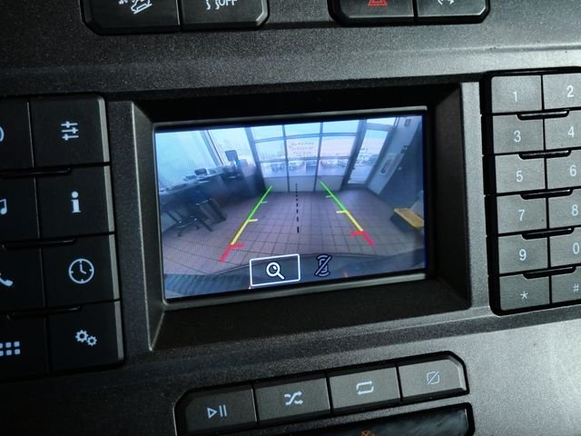 Used 2018  Ford XLT image 26
