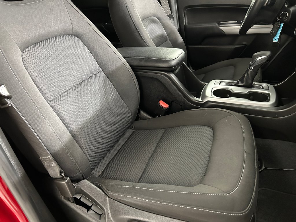 Used 2022 Red Chevrolet LT image 14