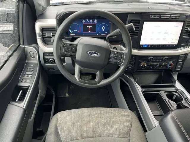 Used 2024 White Ford XLT image 17