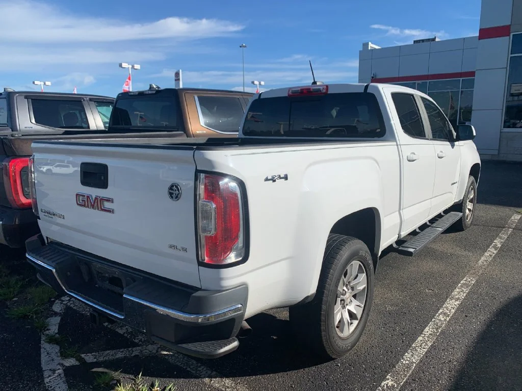 Used 2015 White GMC SLE1 image 2