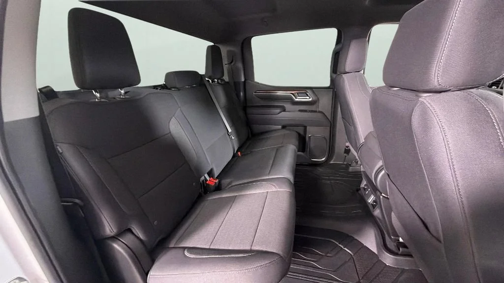 Used 2026 Summit White Chevrolet RST image 29