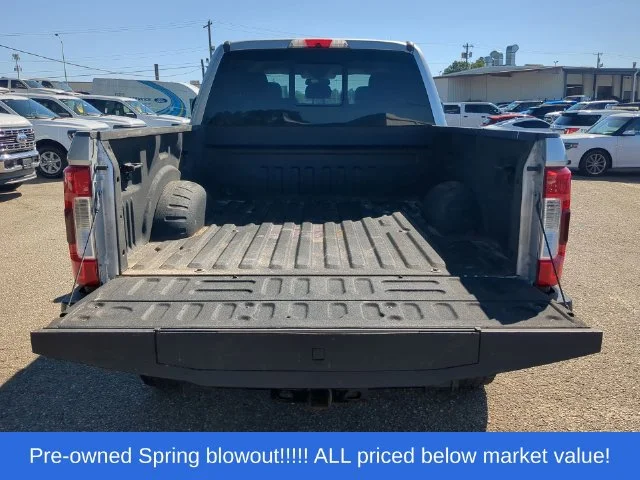 Used 2019 Silver Ford Lariat image 39