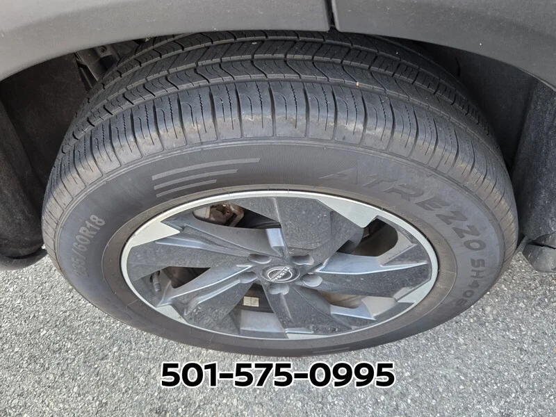 Used 2025 Super Black NISSAN SV image 8